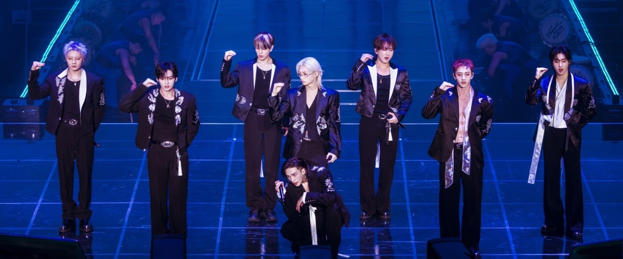 Stray Kids World Tour <RUN IT> Live Viewing